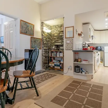 Semesterbostad The Courtyard