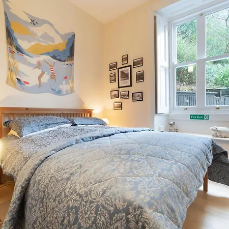 1 Bed In Oc-lr155 *