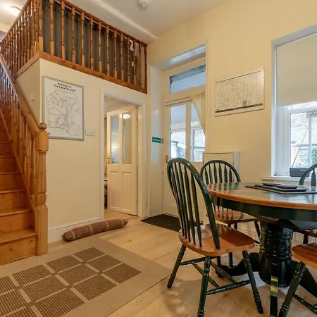 The Courtyard بيت للعطل